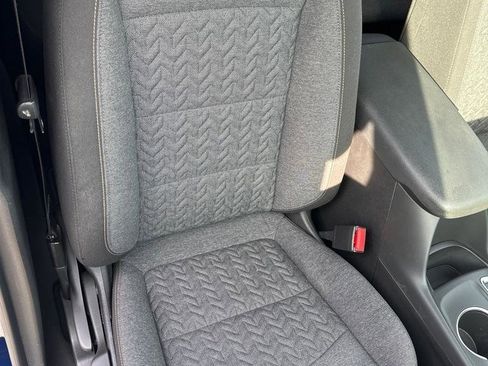 Used 2022 Chevrolet Equinox LT image 26