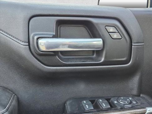 Used 2019 Chevrolet Silverado 1500 LT w/ Texas Edition image 10