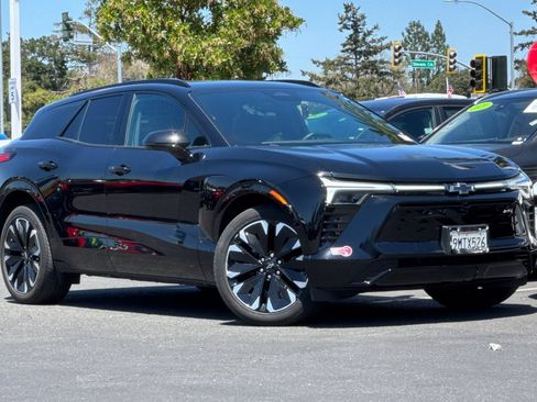 Used 2024 Chevrolet Blazer EV RS AWD/4WD image 2
