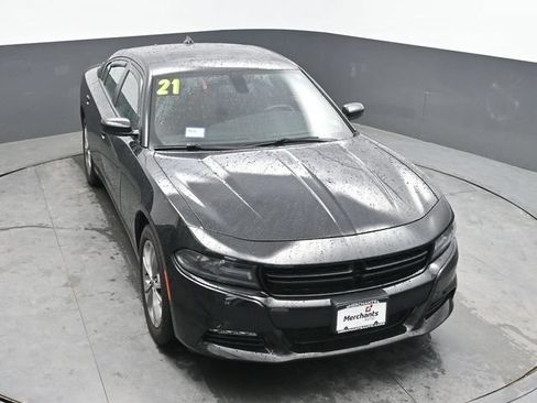 Used 2021 Dodge Charger SXT AWD/4WD image 29