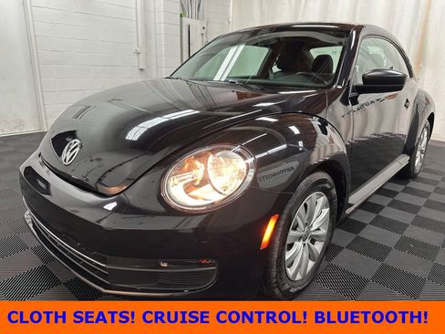 Used 2018 Volkswagen Beetle 2.0T S image 1