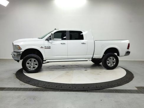 Used 2018 RAM 2500 Laramie w/ Convenience Group AWD/4WD image 5