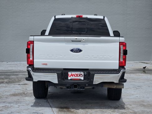 Used 2024 Ford F250 Lariat image 7