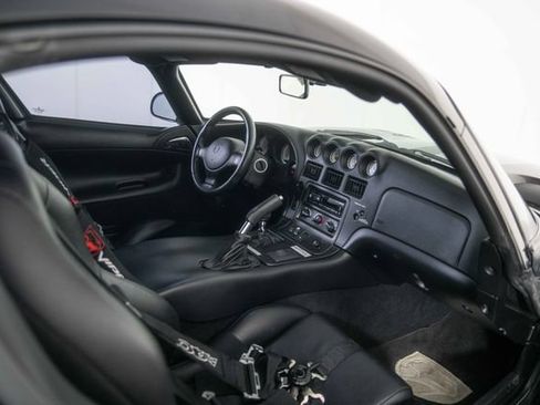 Used 1999 Dodge Viper GTS RWD image 25