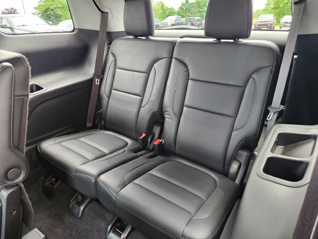 Used 2019 GMC Acadia SLT AWD/4WD image 18