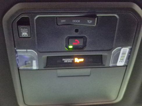 New 2026 Toyota Tundra Limited image 33