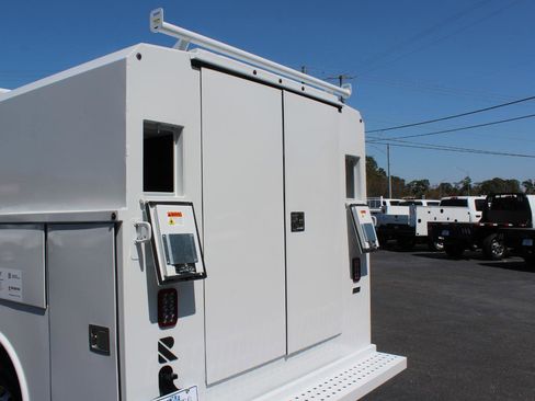 Used 2024 Ford Transit 350 T-350 image 20