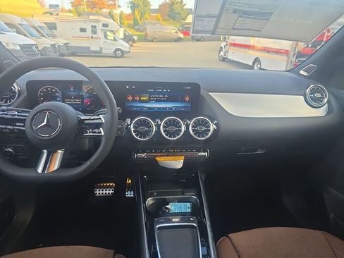 New 2026 Mercedes-Benz GLA 250 GLA 250 image 12