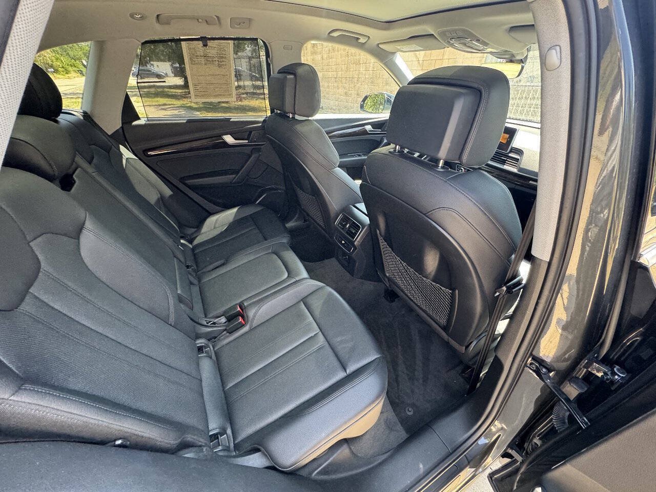 Used 2018 Audi Q5 2.0T Premium Plus w/ Premium Plus Package AWD/4WD image 30