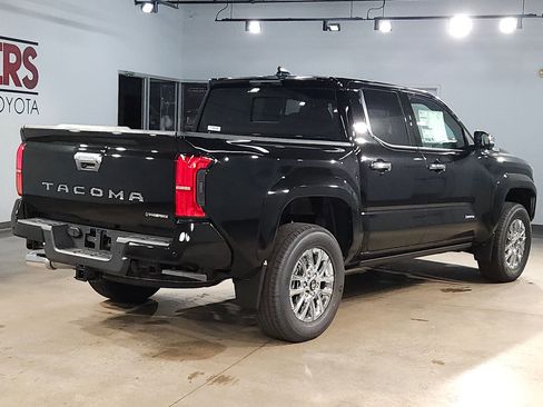 New 2026 Toyota Tacoma Limited AWD/4WD image 7