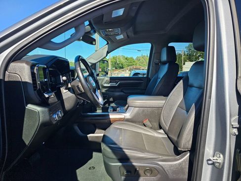 Used 2024 GMC Sierra 2500 SLT w/ SLT Convenience Package AWD/4WD image 21