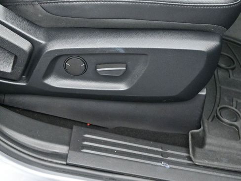 Used 2020 Ford Ranger Lariat w/ Equipment Group 501A Mid image 31