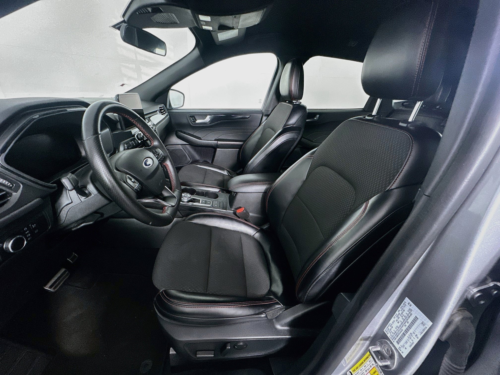 Used 2024 Ford Escape ST-Line FWD image 13
