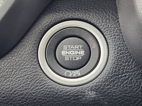 Used 2024 RAM 2500 Big Horn w/ Protection Group AWD/4WD image 28