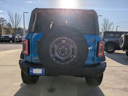 New 2025 Ford Bronco Badlands image 5