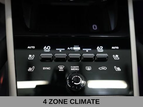 Used 2026 Porsche Cayenne AWD/4WD image 35