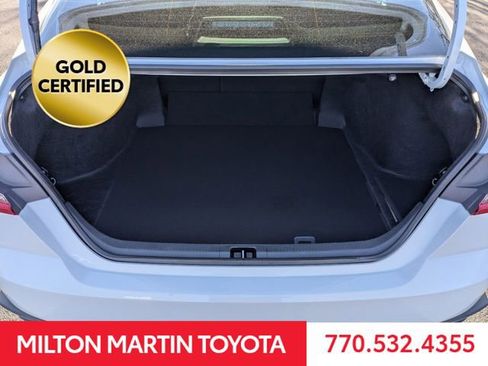 Used 2025 Toyota Camry SE image 13