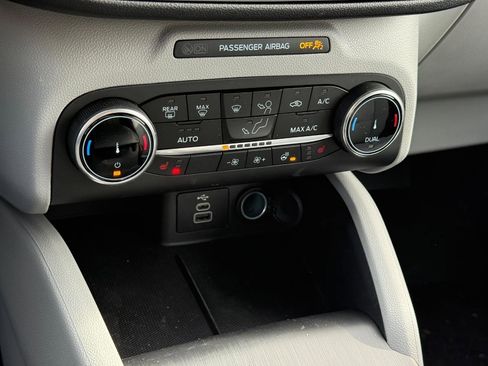 New 2026 Ford Escape Active w/ Cold Weather Package image 13