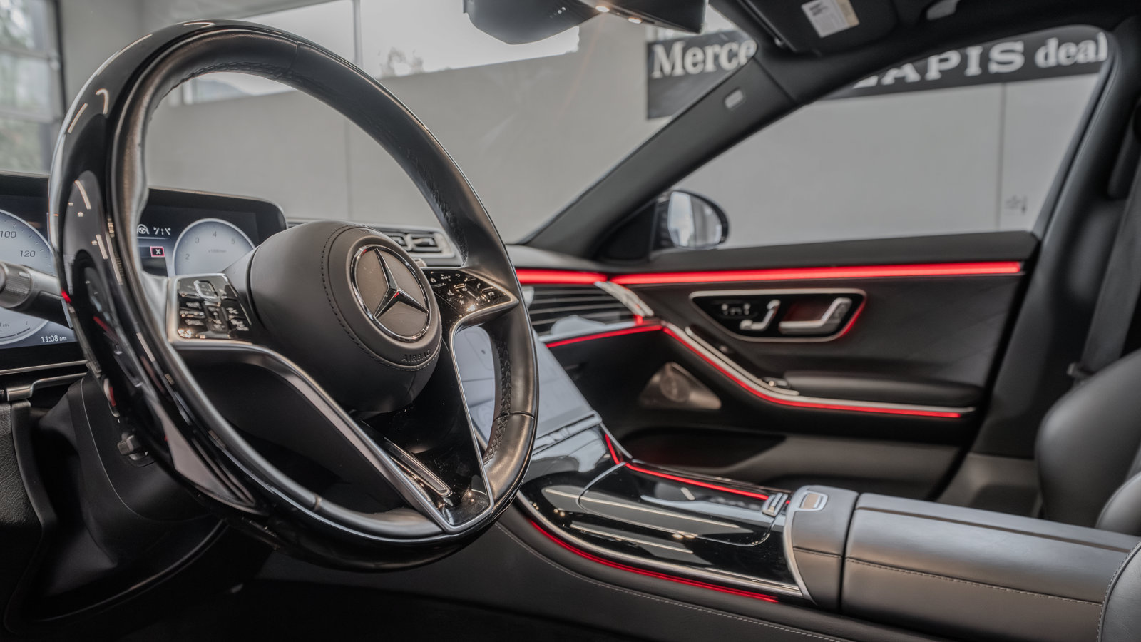 Used 2024 Mercedes-Benz S 580 4MATIC Sedan image 7