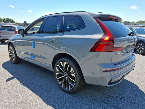 New 2026 Volvo XC60 B5 Ultra w/ Protection Package Premier image 3