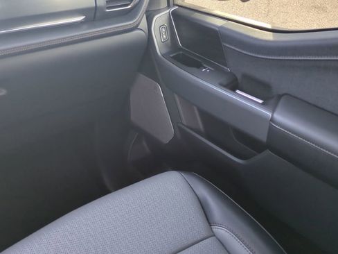 Used 2024 Ford F150 Lightning Lariat image 19