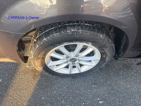 Used 2015 Dodge Grand Caravan SXT image 7