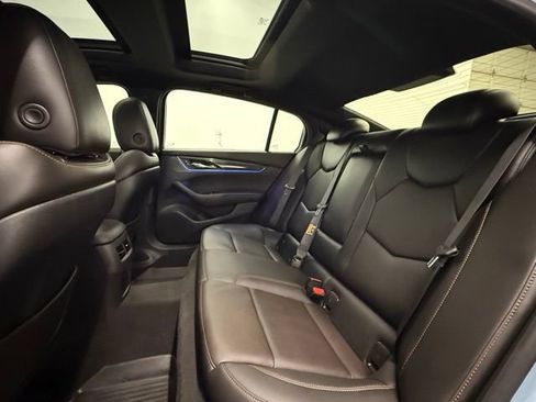 Used 2025 Cadillac CT5 V w/ Technology Package image 27