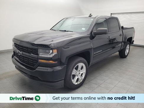 Used 2018 Chevrolet Silverado 1500 Custom w/ Custom Value Package RWD image 1