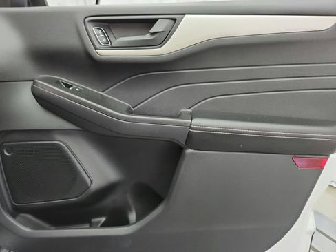 Used 2022 Ford Escape SE FWD image 26