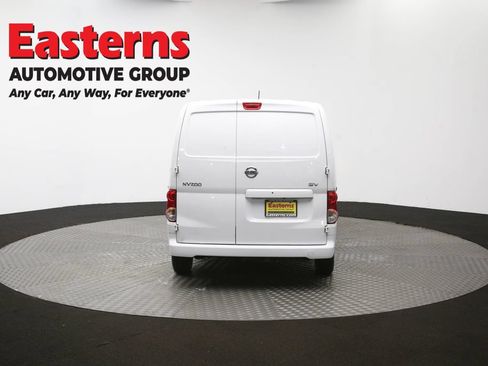 Used 2020 Nissan NV200 SV FWD image 37