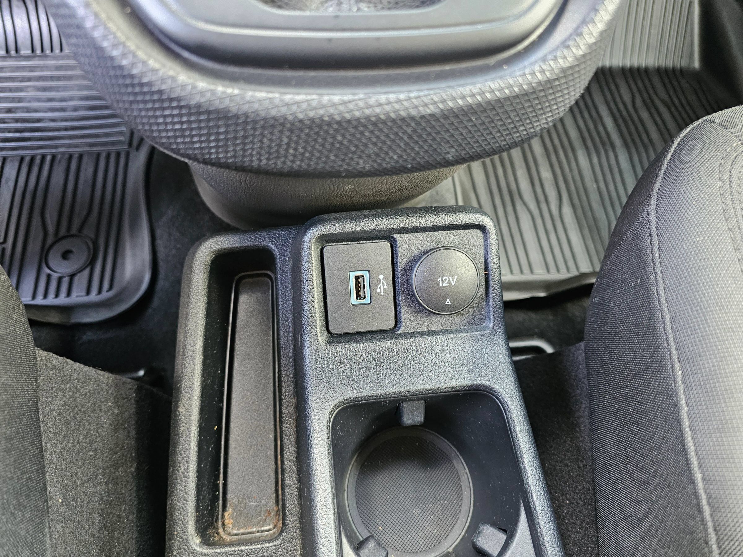 Used 2021 Ford Transit Connect XL FWD image 16