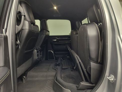 Used 2022 RAM 2500 Laramie w/ Night Edition image 20