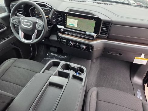 New 2026 GMC Sierra 2500 SLE AWD/4WD image 25