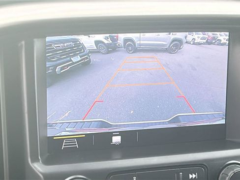 Certified 2022 GMC Canyon AT4 w/ Trailering Package image 23