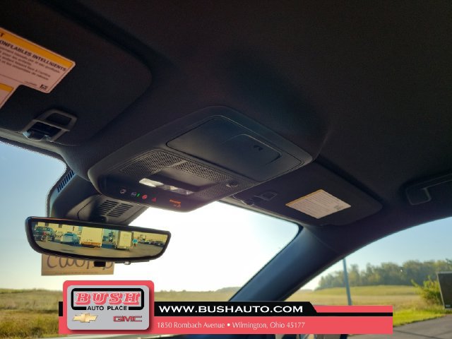 New 2027 GMC Terrain AT4 w/ Convenience Package III AWD/4WD image 30