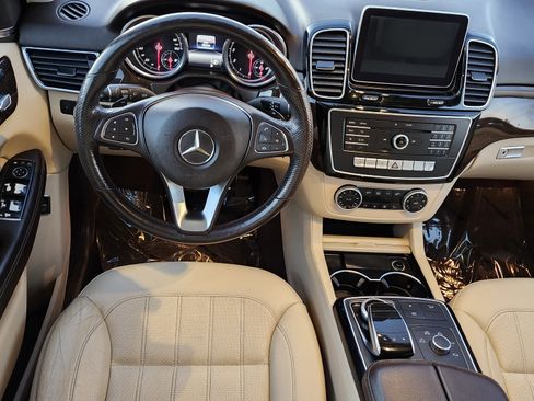 Used 2016 Mercedes-Benz GLE 350 4MATIC w/ Premium Package image 21