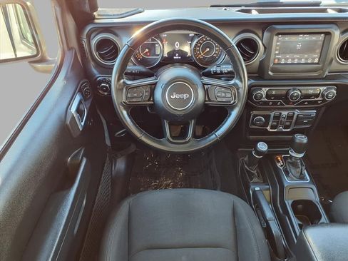 Used 2021 Jeep Wrangler Unlimited Sport image 4