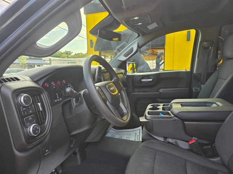 Used 2024 GMC Sierra 1500 Pro w/ Graphite Edition AWD/4WD image 15
