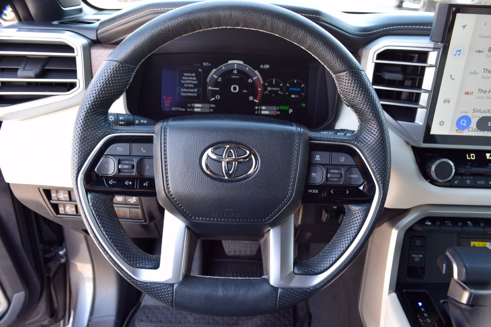 Used 2024 Toyota Sequoia Capstone AWD/4WD image 6