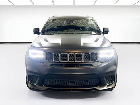 Used 2018 Jeep Grand Cherokee Trackhawk image 2