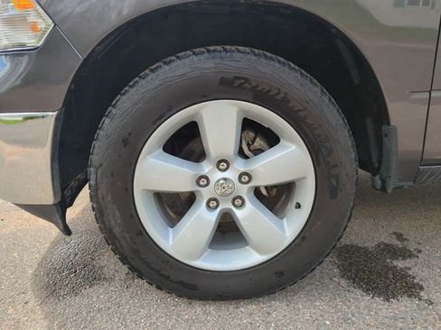 Used 2023 RAM 1500 Classic SLT AWD/4WD image 14