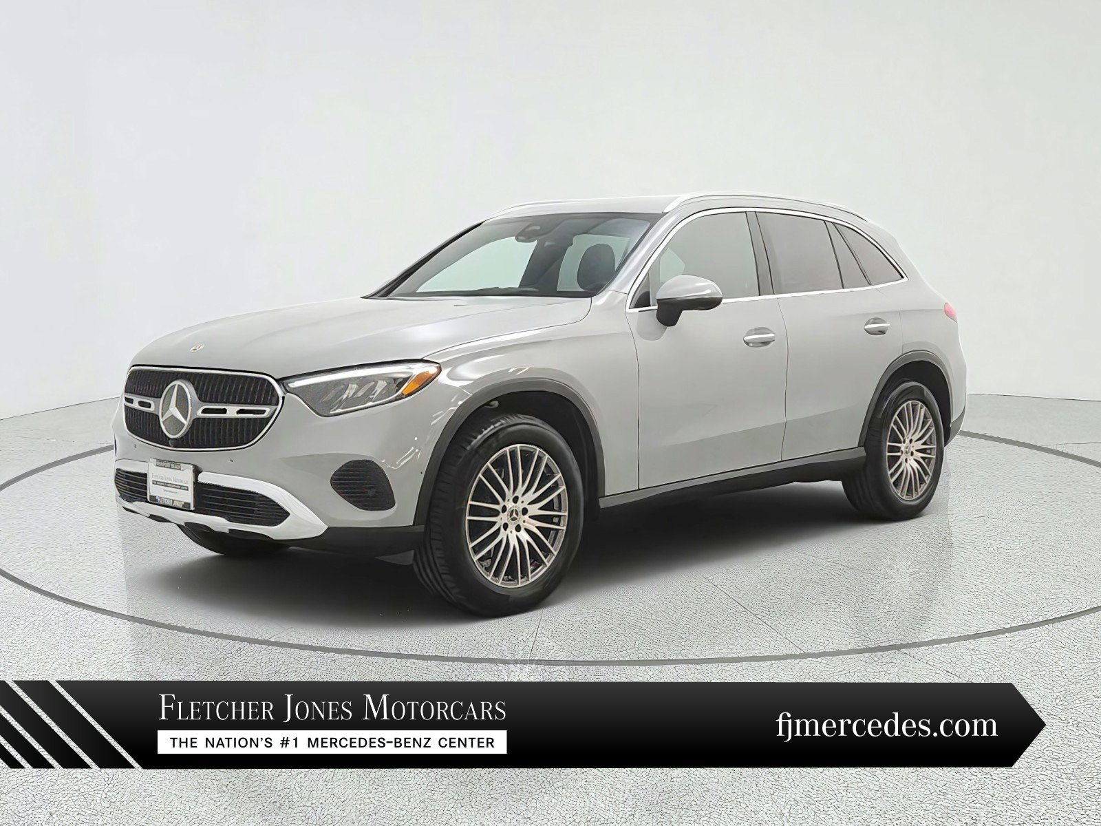 Certified 2026 Mercedes-Benz GLC 300 image 1