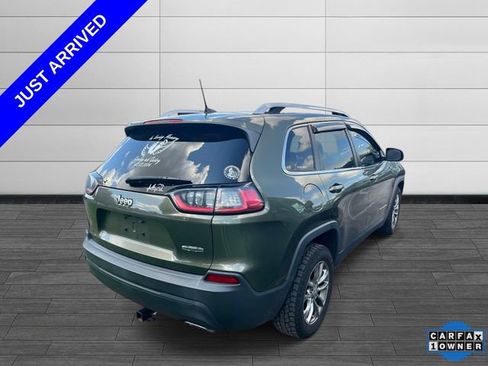 Used 2019 Jeep Cherokee Latitude Plus FWD image 3