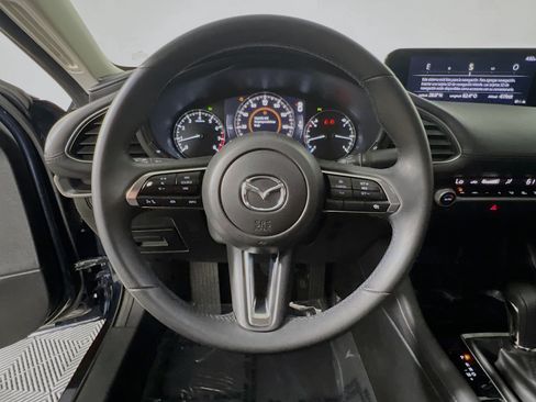 Used 2025 MAZDA MAZDA3 s FWD image 18