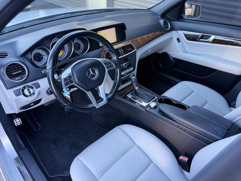 Used 2012 Mercedes-Benz C 250 Sedan image 11