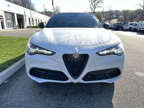 New 2026 Alfa Romeo Stelvio Sprint AWD/4WD image 3
