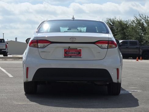 Certified 2024 Toyota Corolla LE FWD image 4