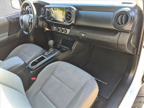 Used 2020 Toyota Tacoma SR w/ SR Convenience Package RWD image 19