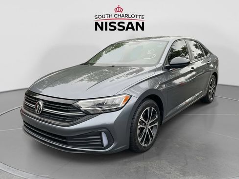 Used 2022 Volkswagen Jetta Sport FWD image 3