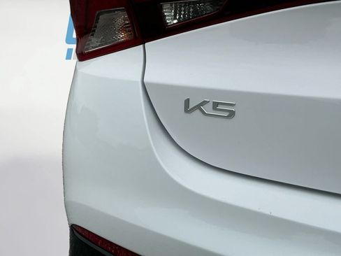 Used 2023 Kia K5 LXS FWD image 19